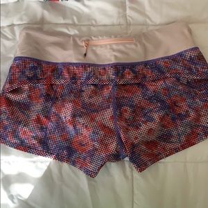 Lululemon speed short size 6